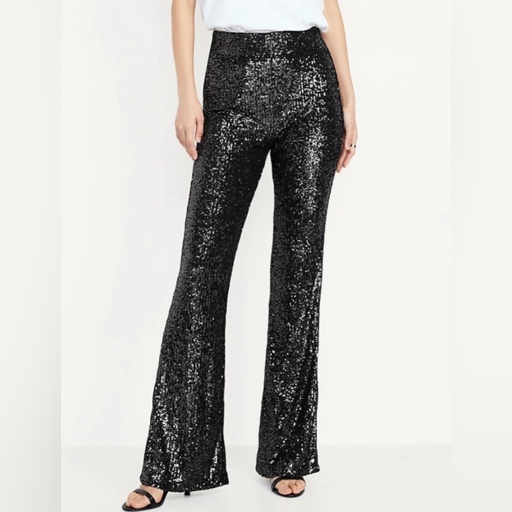 NWT! Old Navy Black High-Waisted Sequin Flare Pants - Multiple Sizes 🪕
